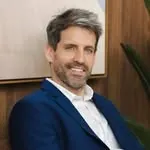 Dr. Thiago Albeny